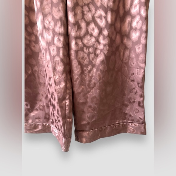 Natori Leopard Animal Print Pajama Pants Only Satin Lightweight Womens Size M - Picture 2 of 6